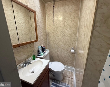 3587 Indian Queen Lane - Photo Thumbnail 9