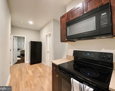 2020 N Carlisle Street - Photo Thumbnail 3
