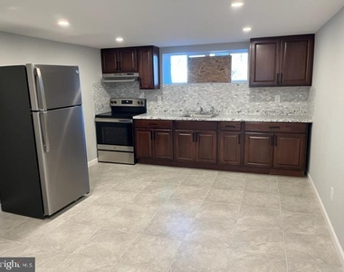6632 N Broad Street - Photo Thumbnail 3