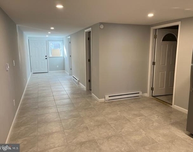 6632 N Broad Street - Photo Thumbnail 1