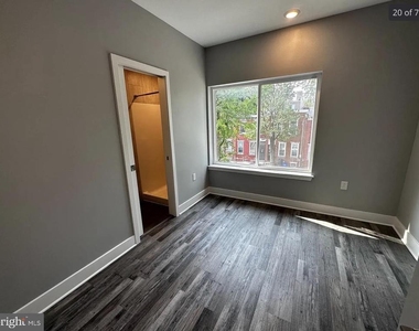 3817 Wallace Street - Photo Thumbnail 6