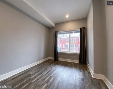 3817 Wallace Street - Photo Thumbnail 2