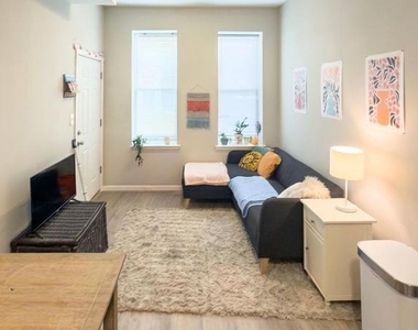1724 N Bouvier Street - Photo Thumbnail 3