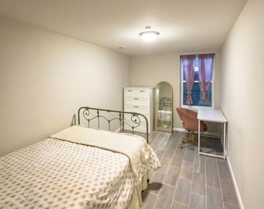 1724 N Bouvier Street - Photo Thumbnail 16