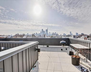 2007 Cambridge Street - Photo Thumbnail 22