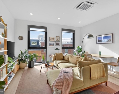 2007 Cambridge Street - Photo Thumbnail 6