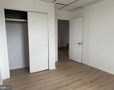 1247 Shackamaxon Street - Photo Thumbnail 10