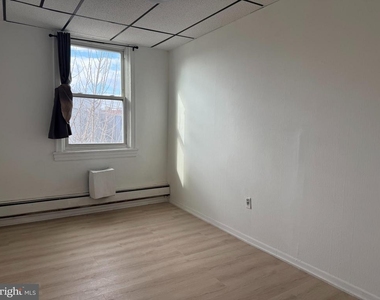 1247 Shackamaxon Street - Photo Thumbnail 7