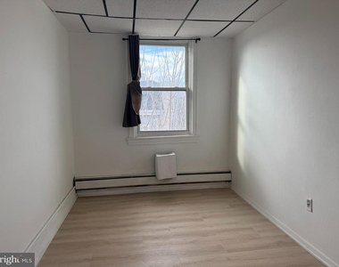 1247 Shackamaxon Street - Photo Thumbnail 5