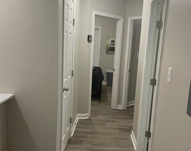 3911 Volkswalk Place - Photo Thumbnail 7