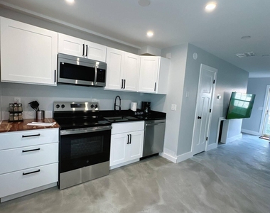 112 Friar Lane - Photo Thumbnail 2