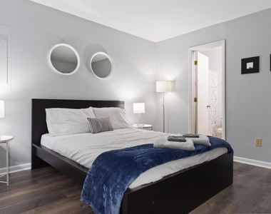 334 Summerwalk Circle - Photo Thumbnail 10