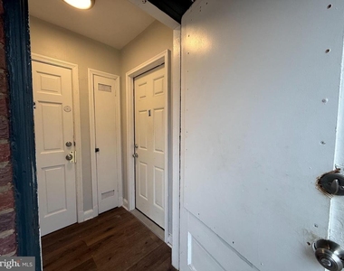 102 O Street Sw - Photo Thumbnail 1