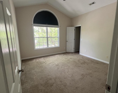 1221 Claret Lane - Photo Thumbnail 17