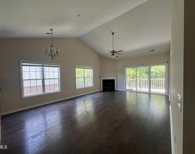 1221 Claret Lane - Photo Thumbnail 1
