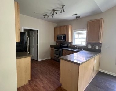 1221 Claret Lane - Photo Thumbnail 4