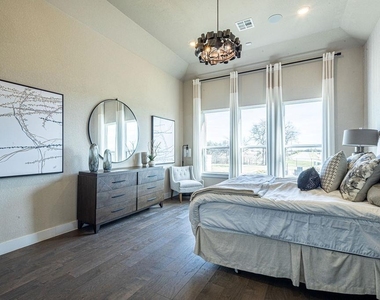 217 Northcrest Dr - Photo Thumbnail 19