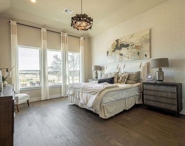 217 Northcrest Dr - Photo Thumbnail 18