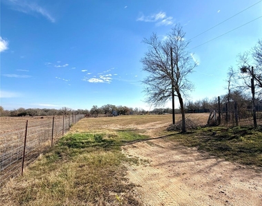 3248 Dale Ln - Photo Thumbnail 3