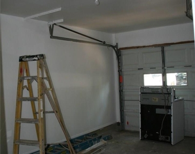 103 Cloudview Dr - Photo Thumbnail 15