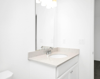348 Rosemont Drive - Photo Thumbnail 34