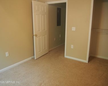 7920 Merrill Road - Photo Thumbnail 7