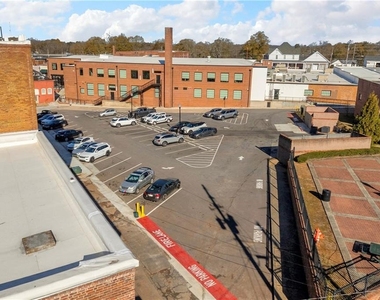1642 Broad Street - Photo Thumbnail 2
