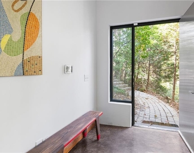 515 Claire Drive Ne - Photo Thumbnail 68