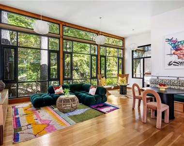515 Claire Drive Ne - Photo Thumbnail 13
