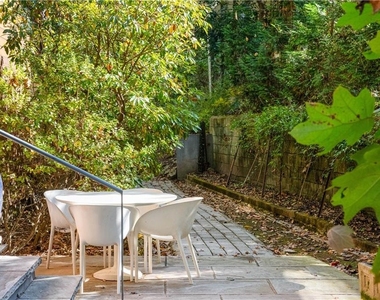 515 Claire Drive Ne - Photo Thumbnail 70