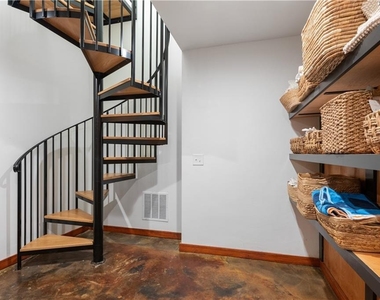 515 Claire Drive Ne - Photo Thumbnail 46