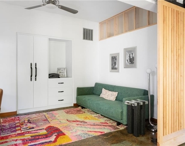 515 Claire Drive Ne - Photo Thumbnail 62