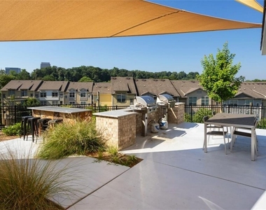306 Ardmore Circle Nw - Photo Thumbnail 17