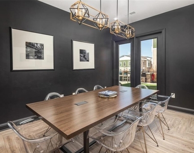 306 Ardmore Circle Nw - Photo Thumbnail 22