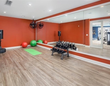 306 Ardmore Circle Nw - Photo Thumbnail 23