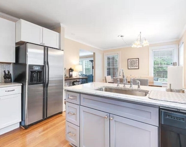 152 Ponce De Leon Court - Photo Thumbnail 1