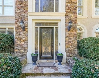 2502 Oak Hill Overlook - Photo Thumbnail 1
