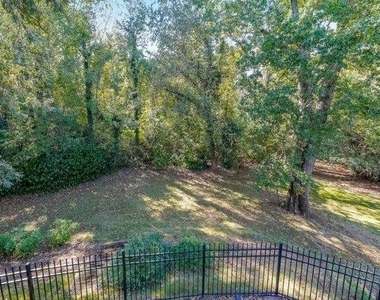2502 Oak Hill Overlook - Photo Thumbnail 10