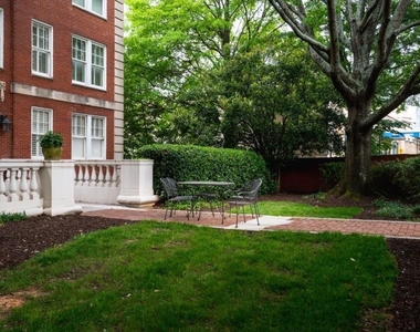 2840 Peachtree Road - Photo Thumbnail 11