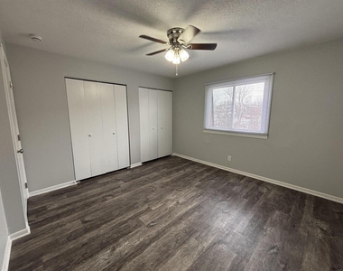 2501 E 50th Street - Photo Thumbnail 5