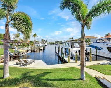 6448 Griffin Boulevard - Photo Thumbnail 41