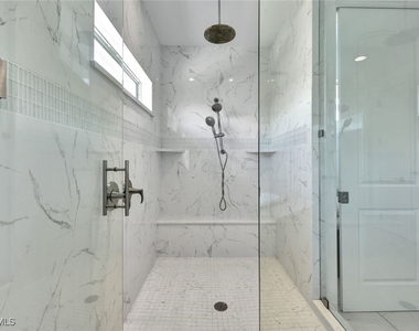 6448 Griffin Boulevard - Photo Thumbnail 24