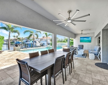 6448 Griffin Boulevard - Photo Thumbnail 34