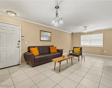 3419 Winkler Avenue - Photo Thumbnail 14