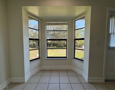 645 Homestead Road S - Photo Thumbnail 4