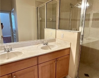 4380 Lazio Way - Photo Thumbnail 43