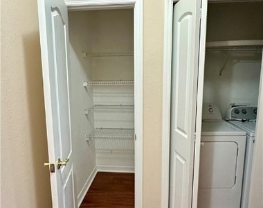 4380 Lazio Way - Photo Thumbnail 34