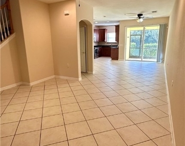 4380 Lazio Way - Photo Thumbnail 11