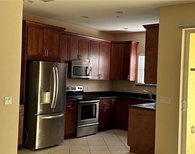 4380 Lazio Way - Photo Thumbnail 18