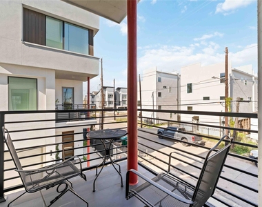 3410 Baer Street - Photo Thumbnail 11